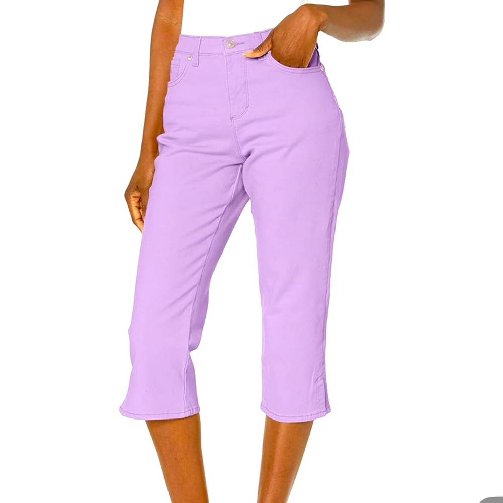 NWOT Gloria Vanderbilt Capri Jeans Size 6